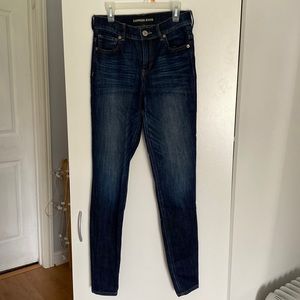 Express  high rise jean (perfect condition)